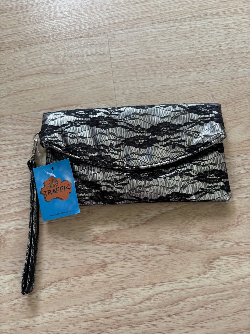 Traffic Black Lace-Overlay Silver Envelope Wristlet Clutch